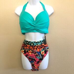 Temp Me Animal Print Tropical Halter High Rise Bikini Set Size Plus XXL